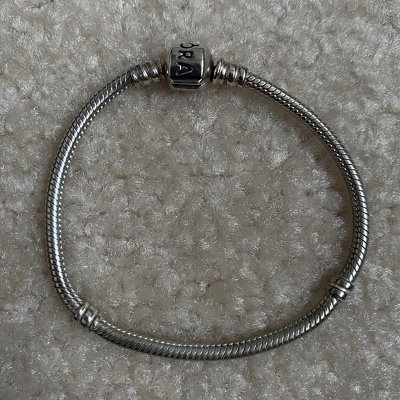 Pandora Moments Snake Chain Bracelet - Picture 2 of 2